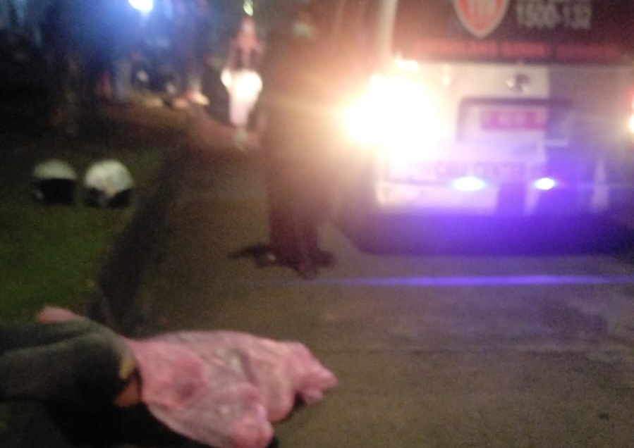 Jenasah pengendara motor yang mengalami kecelakaan di jalan raya wilayah BSB Kecamatan Mijen