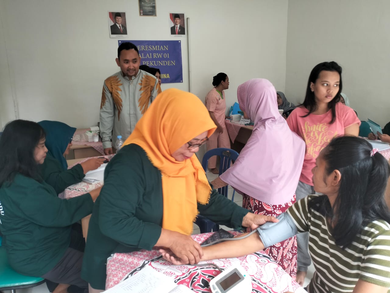 Suasana Posyandu 6 SPM di Balai RW 1, Kelurahan Pekunden, Kecamatan Semarang Tengah, Sabtu (20/12) pagi.
