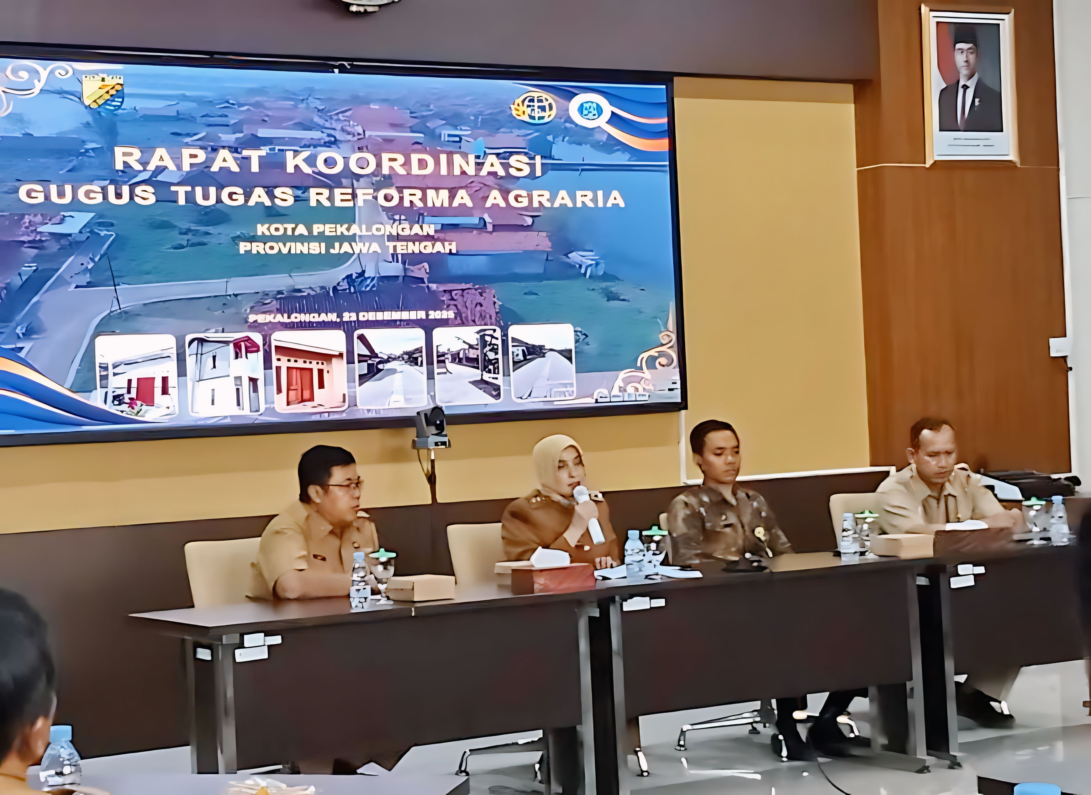PAPARAN -&nbsp; Wawalkot Hj Balgis Diab, saat membuka Rakor Gugus Tugas Reforma Agraria Kota Pekalongan di Ruang Buketan, Selasa (23/12/2025).