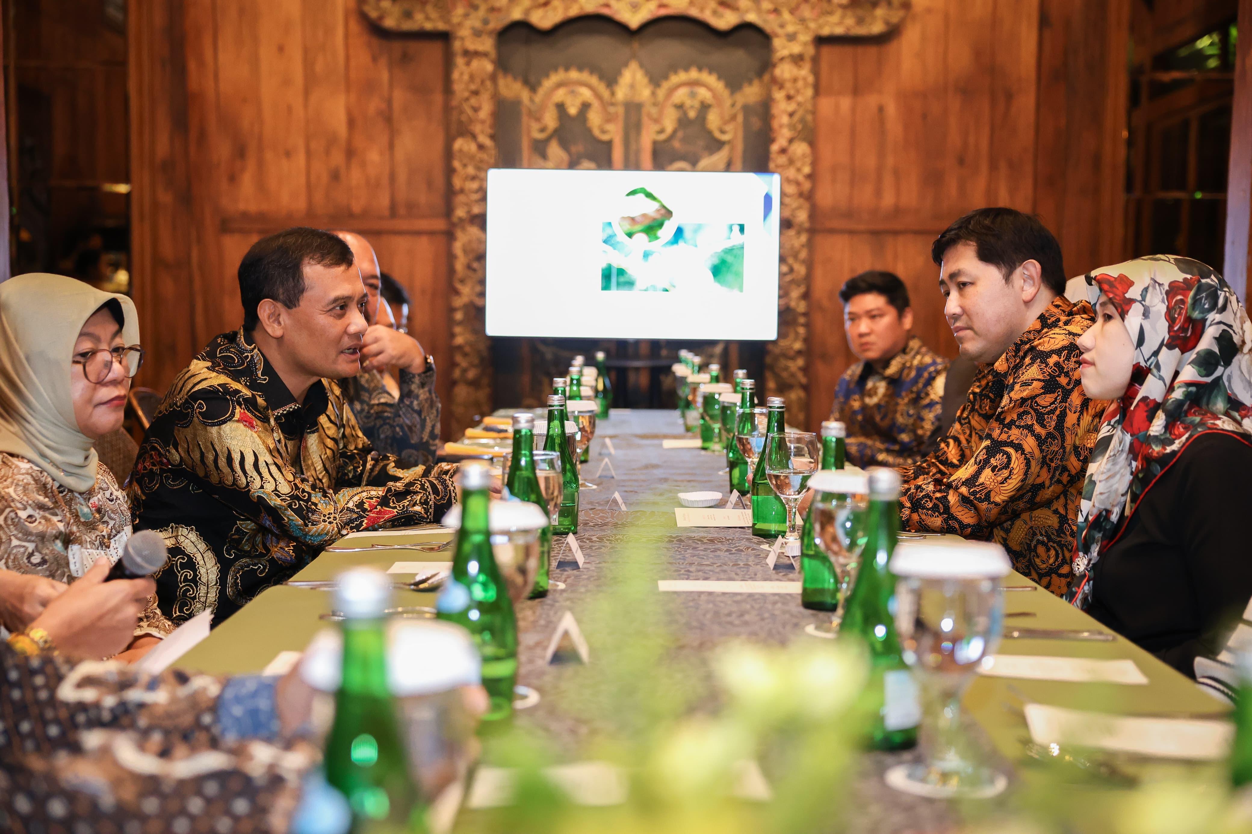 Gubernur Jawa Tengah Ahmad Luthfi menawarkan berbagai peluang investasi strategis kepada kerabat Kasultanan Brunei Darussalam