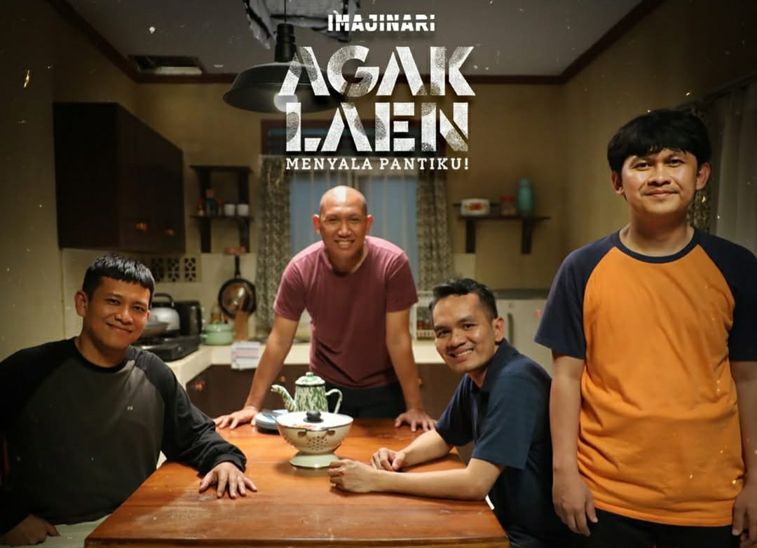Poster film Agak Laen Menyala Pantiku