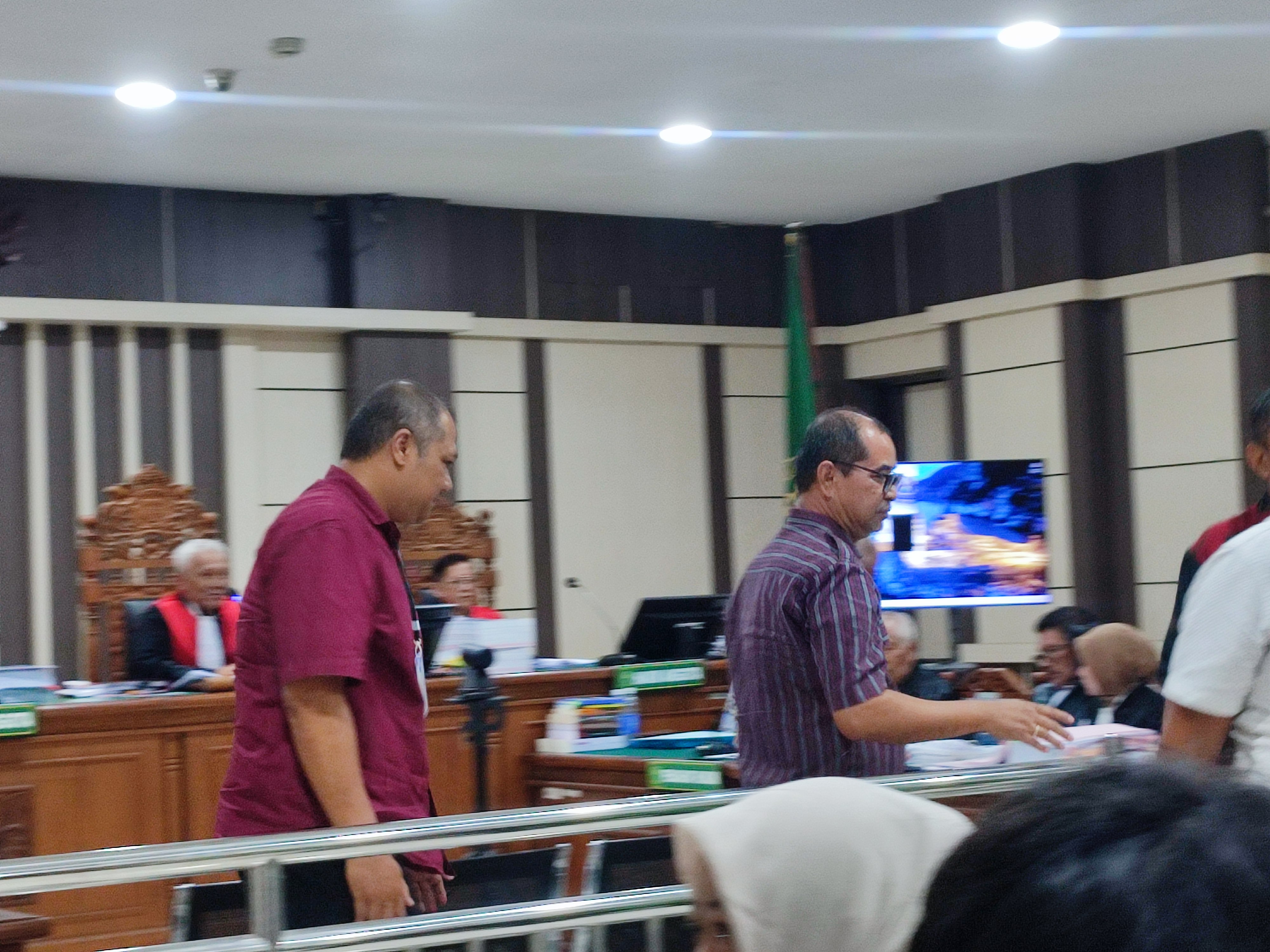 Saksi dihadirkan dalam sidang kasus dugaan korupsi pengelolaan Plaza Klaten di Pengadilan Tipikor Semarang, Rabu (7/1/2025)