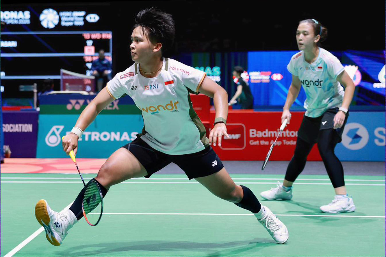 Tampil percaya diri Febriana Dwipuji Kusuma/Meilysa Trias Puspitasari berhasil mengatasi unggulan kedua Malaysia, Pearly Tan/Thinaah Muralitharan dua gim langsung 26-24, 21-17.