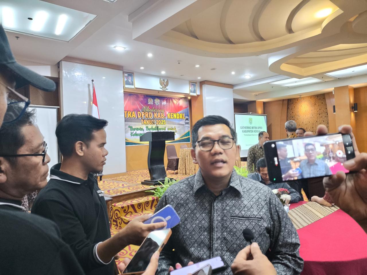 Ketua DPRD Kendal Mahfud Sodiq