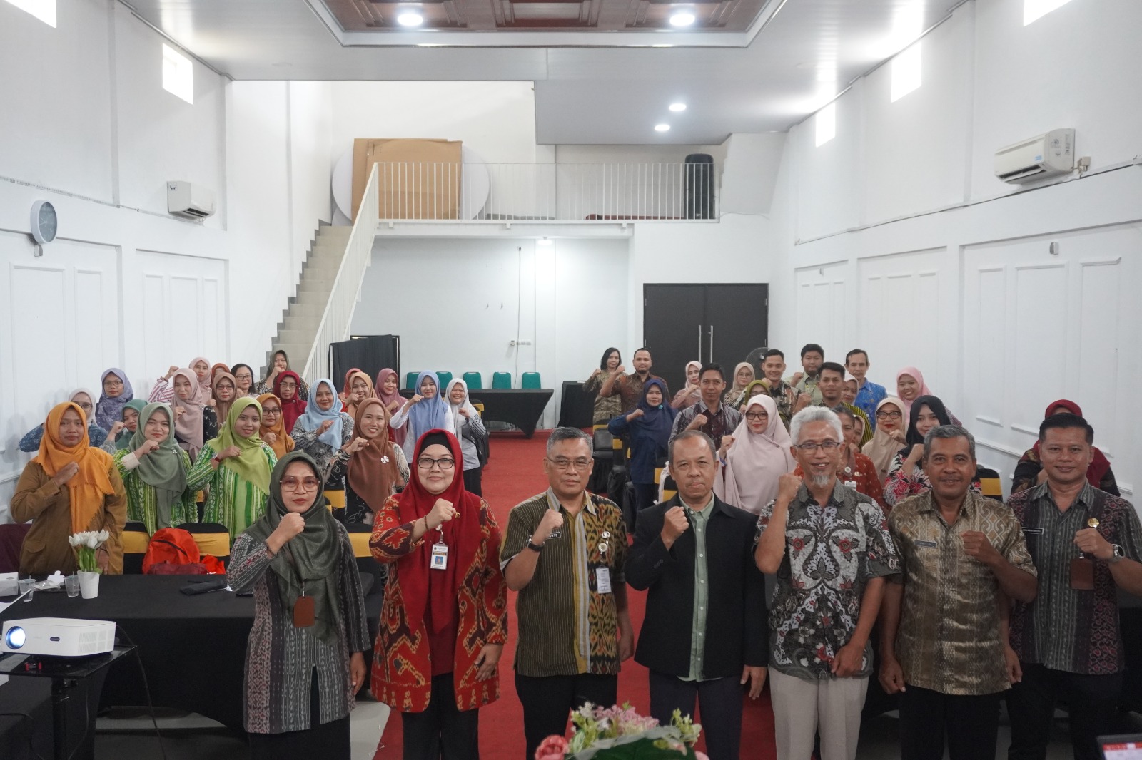 Kuliah Umum Magister Pendidikan Bahasa Inggris Program Pascasarjana Universitas Muria Kudus (UMK) yang bekerja sama dengan Musyawarah Guru Mata Pelajaran (MGMP) Bahasa Inggris Kabupaten Grobogan.