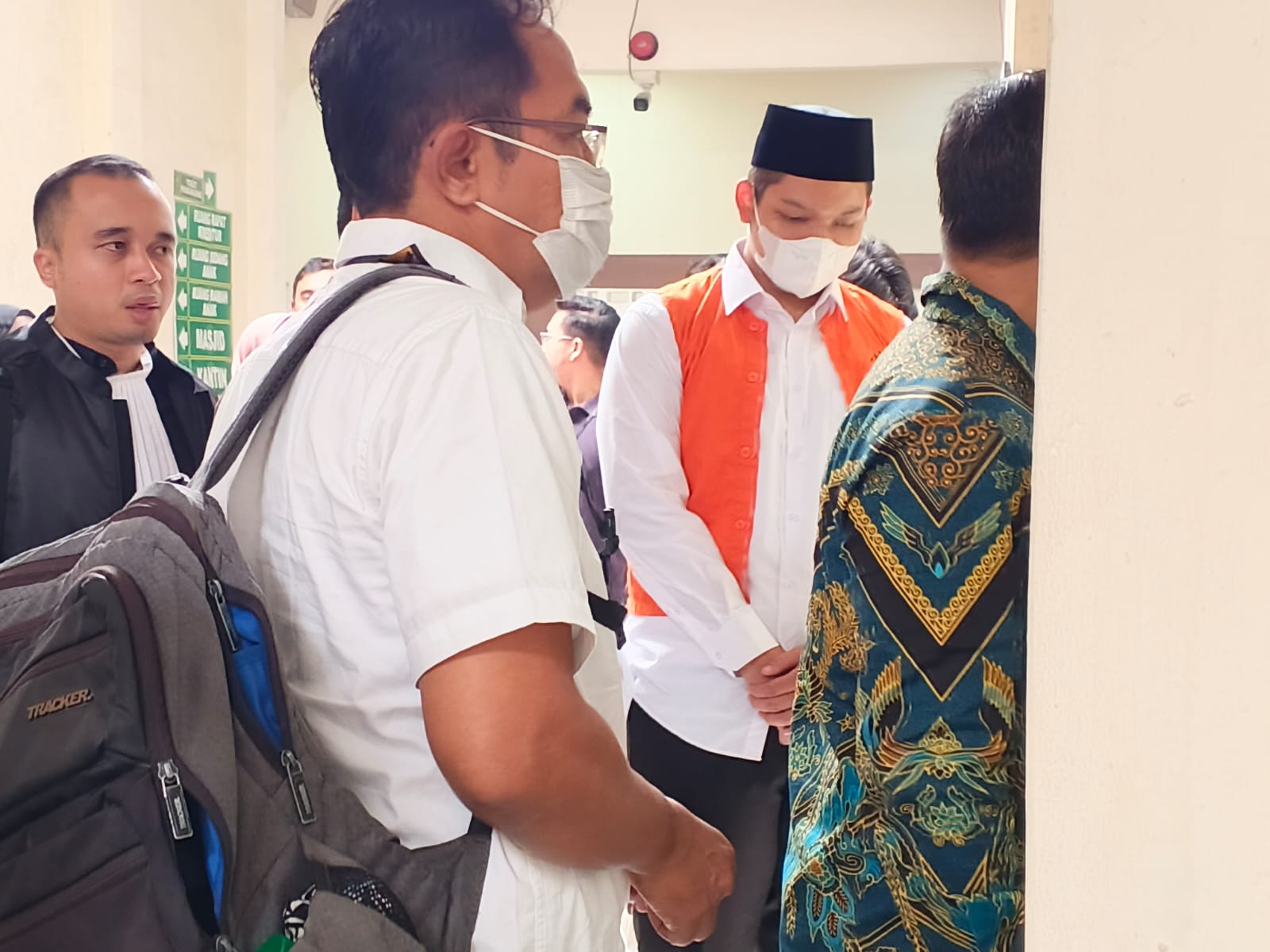 Terdakwa Chiko, pembuat konten pornografi berbasis AI menjalani sidang perdana di Pengadilan Negeri Semarang, Kamis (22/1/2026).