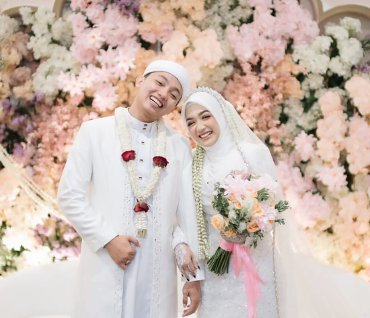 Sosok Gus Anas Hidayatullah yang Menikahi Ning Umi Lalila Seorang Vokalis