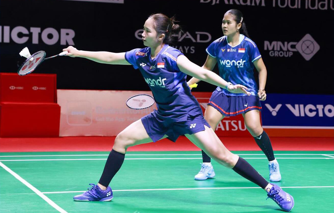 Rachel Allessya Rose/Febi Setianingrum mengunci tiket ke babak empat besar setelah mengandaskan wakil China, 18-21, 21-16, 21-10.