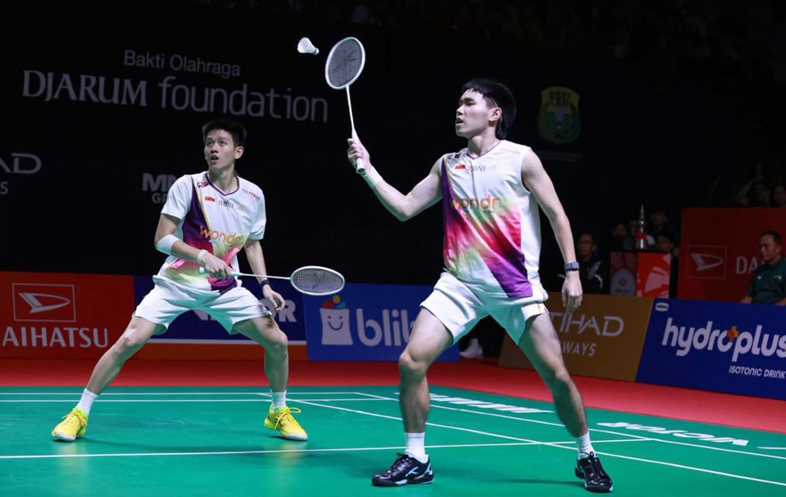 Raymond Indra/Nikolas Joaquin melaju ke babak final Indonesian Masters 2026 setelah mengalahkan Sabar Karyawan Gutama/Moh Reza Pahlevi Isfahani 21-19, 21-14.