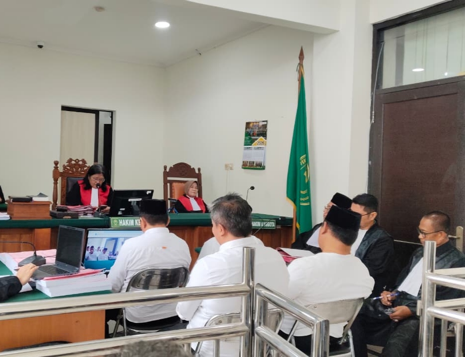 Sidang agenda tuntutan lima terdakwa kasus korupsi proyek pembangunan Masjid Agung Karanganyar di Pengadilan Tipikor Semarang, Selasa (27/1/2026).