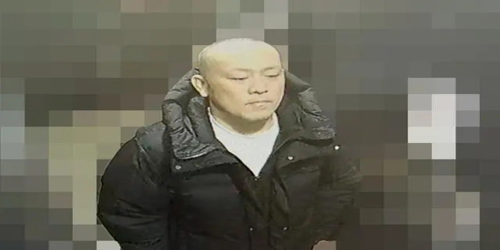 Hiroaki Obata, ketua kelompok pencari bakat ilegal &ldquo;Natural&rdquo; yang dimasukan ke dalam daftar buronan publik. ( Sumber foto:  Departement Kepolisian Metropolitan Tokyo )