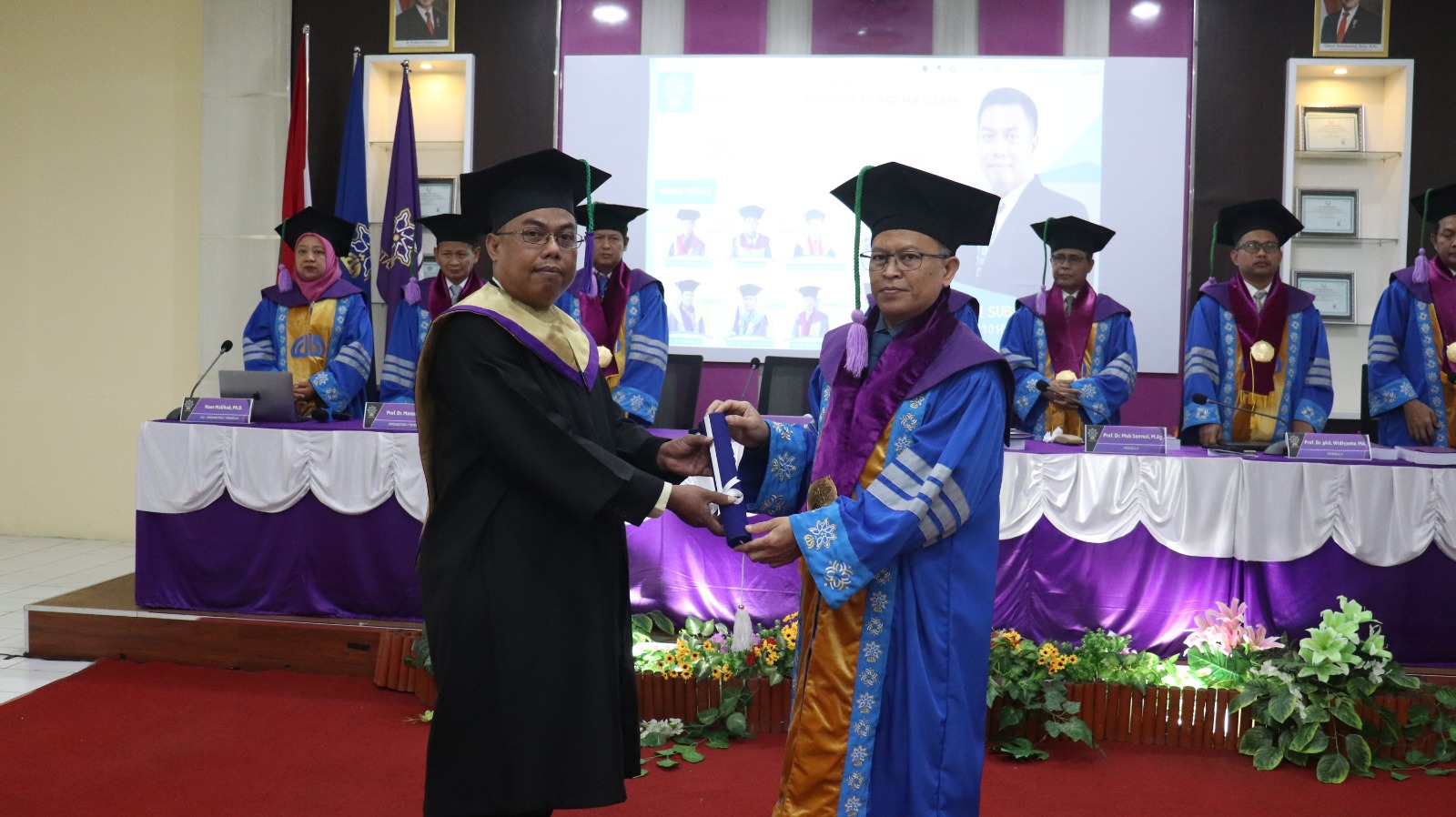 Angkat Keunikan SMP Ramah Anak di Salatiga, Imam Subqi Raih Gelar Doktor PAI ke-8 UIN Salatiga