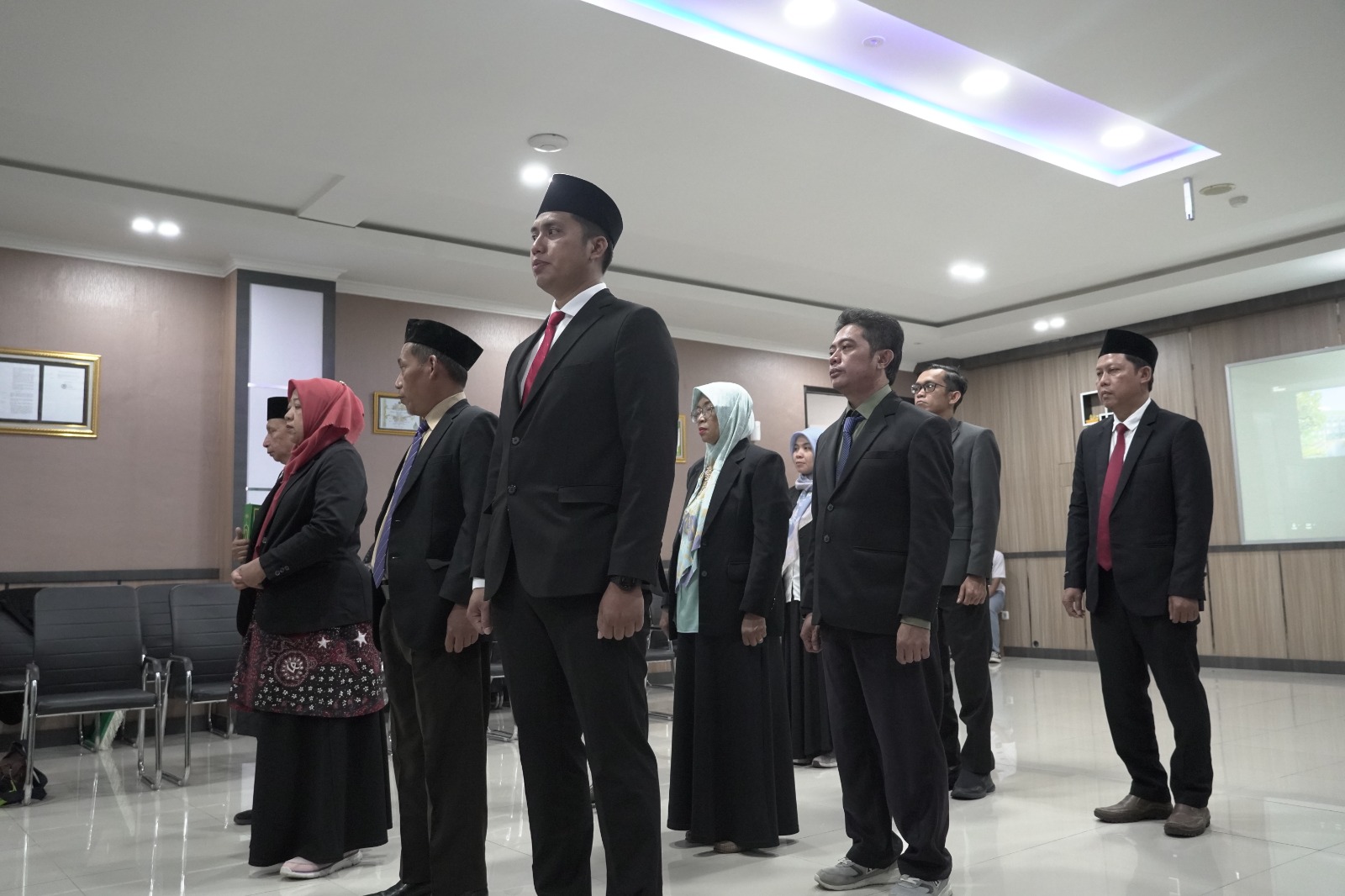 Rektor Universitas Islam Negeri Salatiga, Prof. Zakiyuddin Baidhawy resmi melantik Pejabat Non-Struktural di lingkungan UIN Salatiga pada Selasa (27/1).