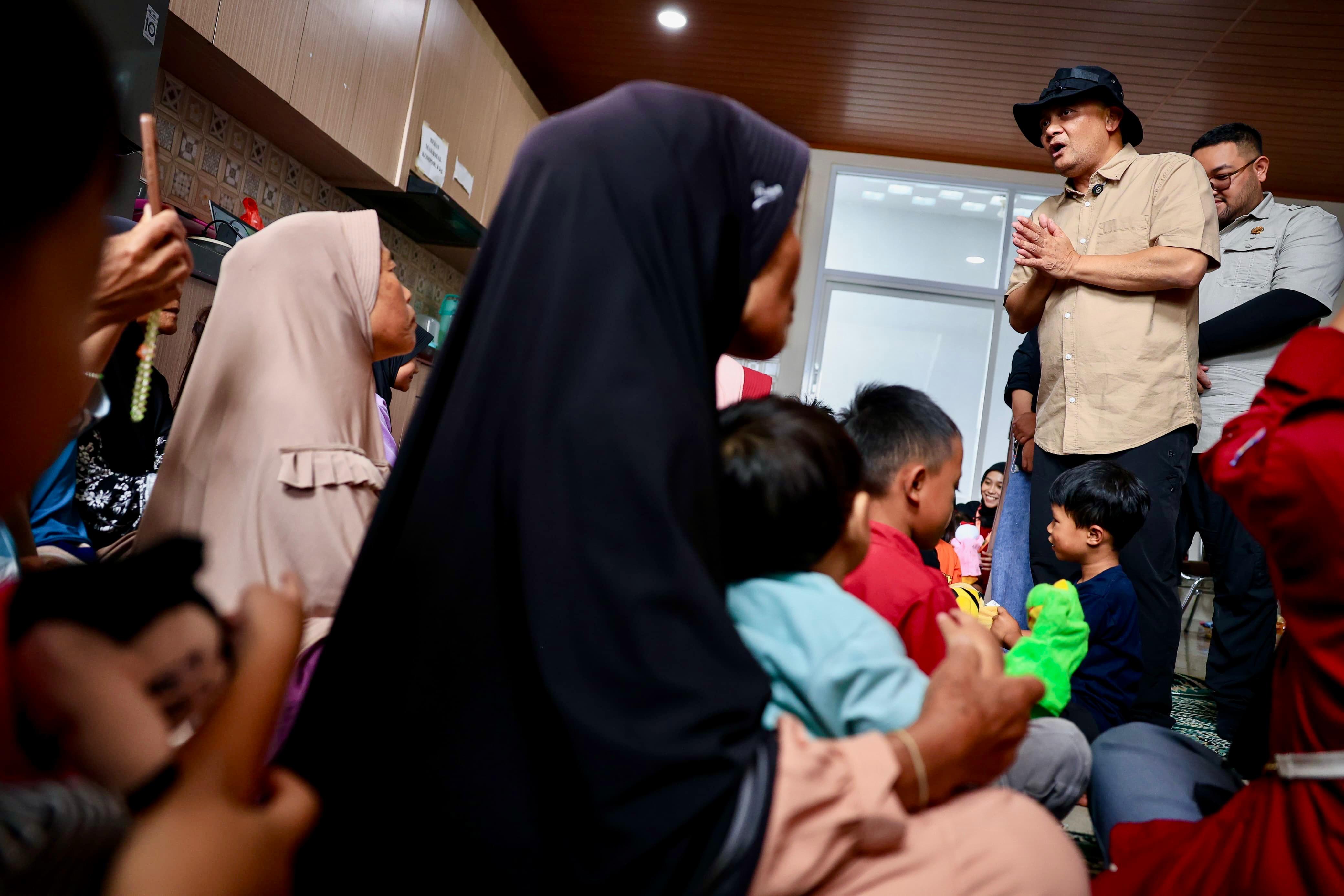 Gubernur Ahmad Luthfi dan Bupati Purbalingga Fahmi Muhammad Hanif juga menyambangi lokasi pemeriksaan kesehatan