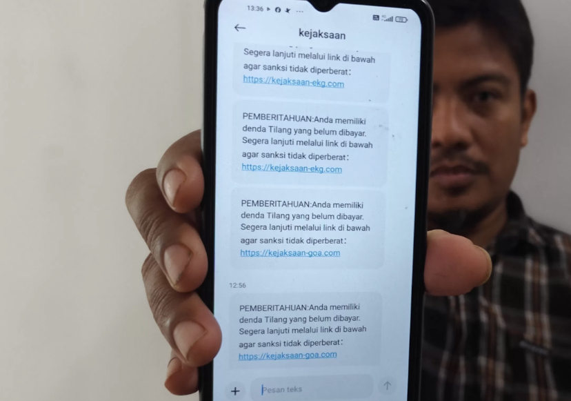 Salah satu SMS terkait tilang ETLE diduga palsu (M Hariyanto )
