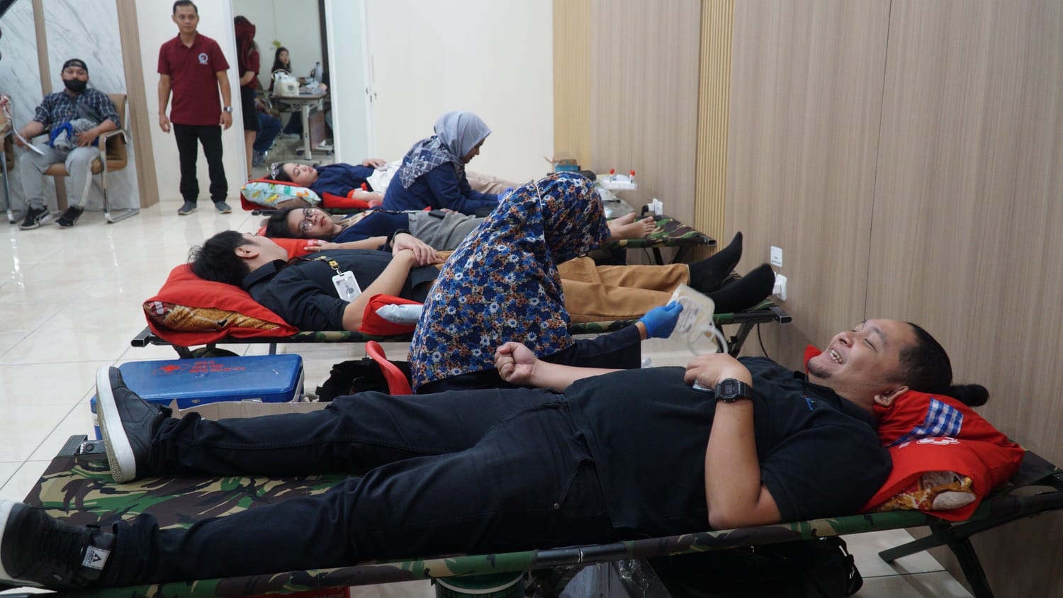 Aksi sosial berdampak donor darah digelar Yayasan Perguruan Tinggi Kristen Satya Wacana (YPTKSW) dalam rangka perayaan Hari Ulang Tahun (HUT) ke-70.
