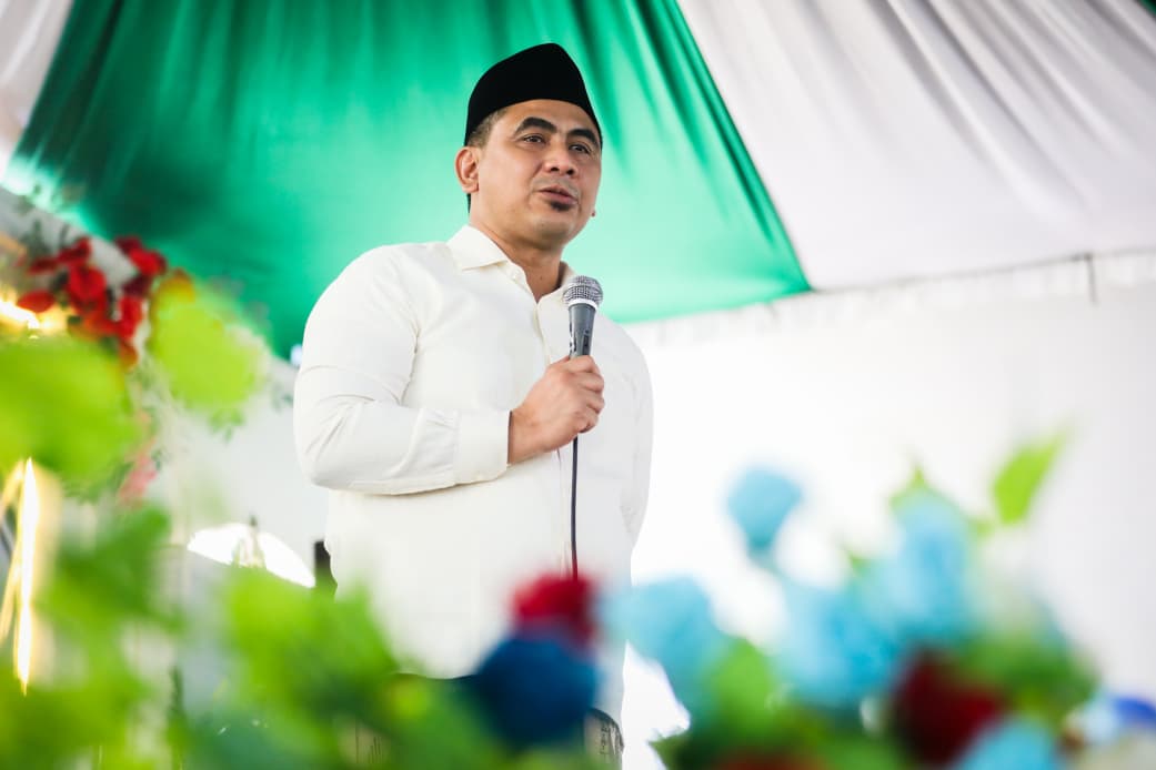 Wakil Gubernur Jawa Tengah Taj Yasin Maemoen juga mengajak agar para santri dan pengasuh pondok pesantren mendaftarkan diri untuk program beasiswa