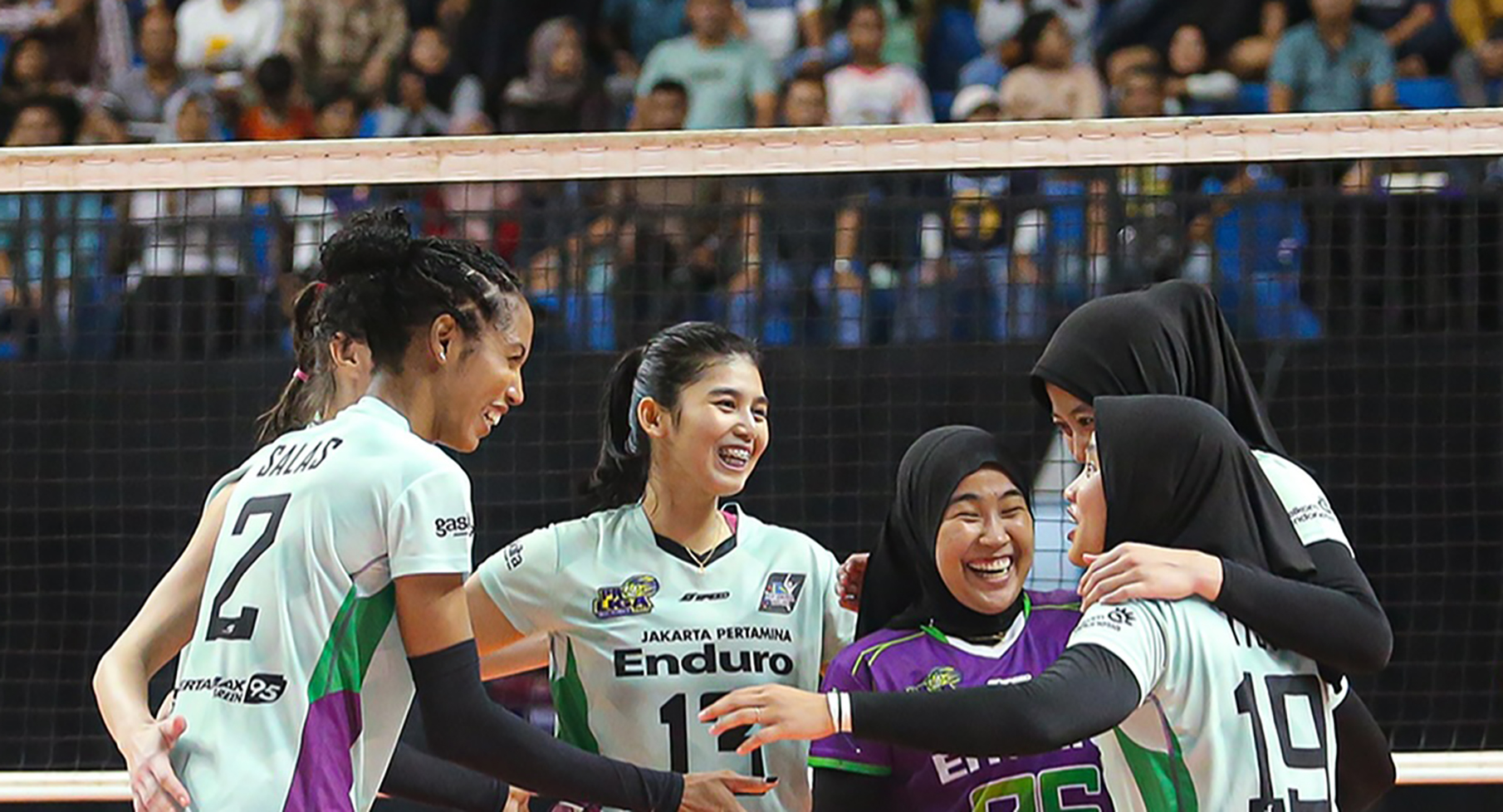 Jakarta Pertamina Enduro menjadi tim putri pertama yang lolos ke babak Final Four Proliga 2026 usai mengalahkan Jakarta Popsivo Polwan dengan skor 3-1 (27-25, 19-25, 25-20, 25-22).