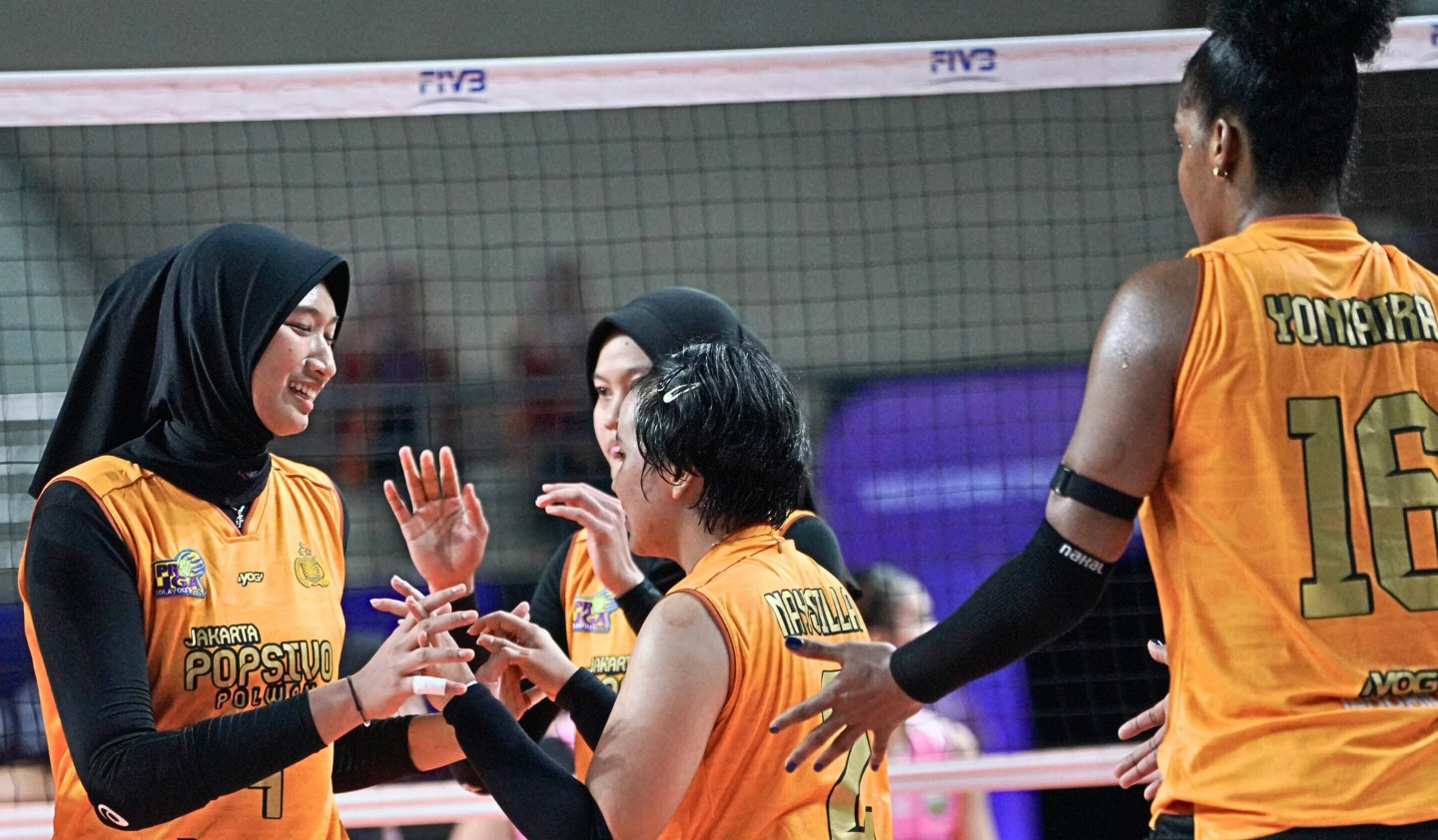 Jakarta Popsivo Polwan harus mengakui keunggulan juara bertahan Jakarta Pertamina Enduro dengan skor 1-3 (25-27, 25-19, 20-25, 22-25), Minggu (15/2/2026).