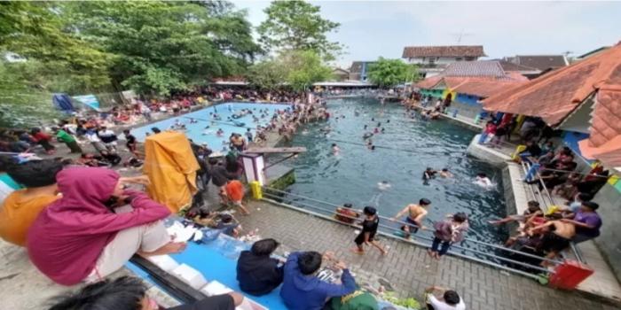 Masyarakat Boyolali antusias menyambut bulan suci Ramadhan dengan melakukan padusan di umbul-umbul boyolali