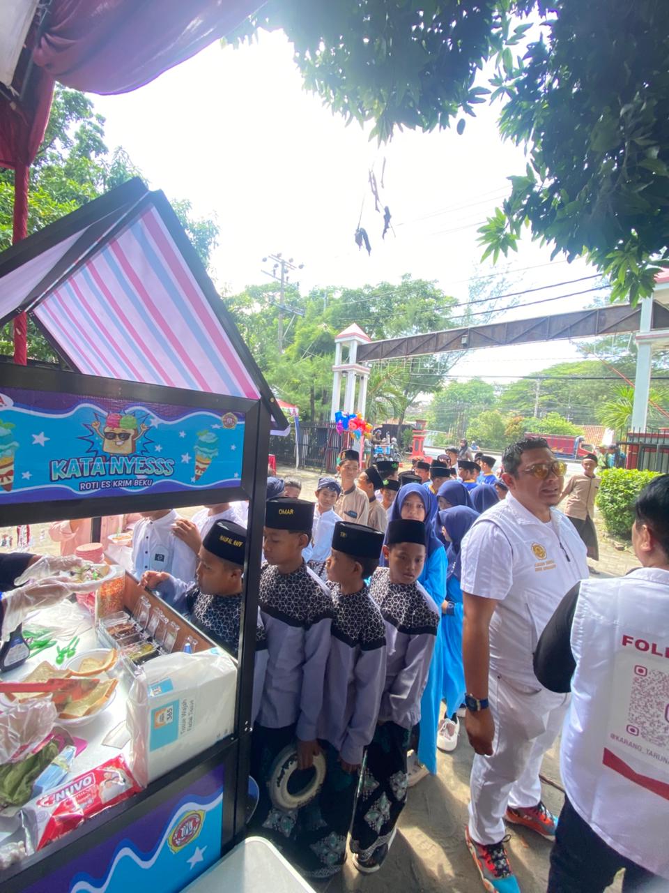 Katanyesss Es Krim Karang Taruna Kota Semarang