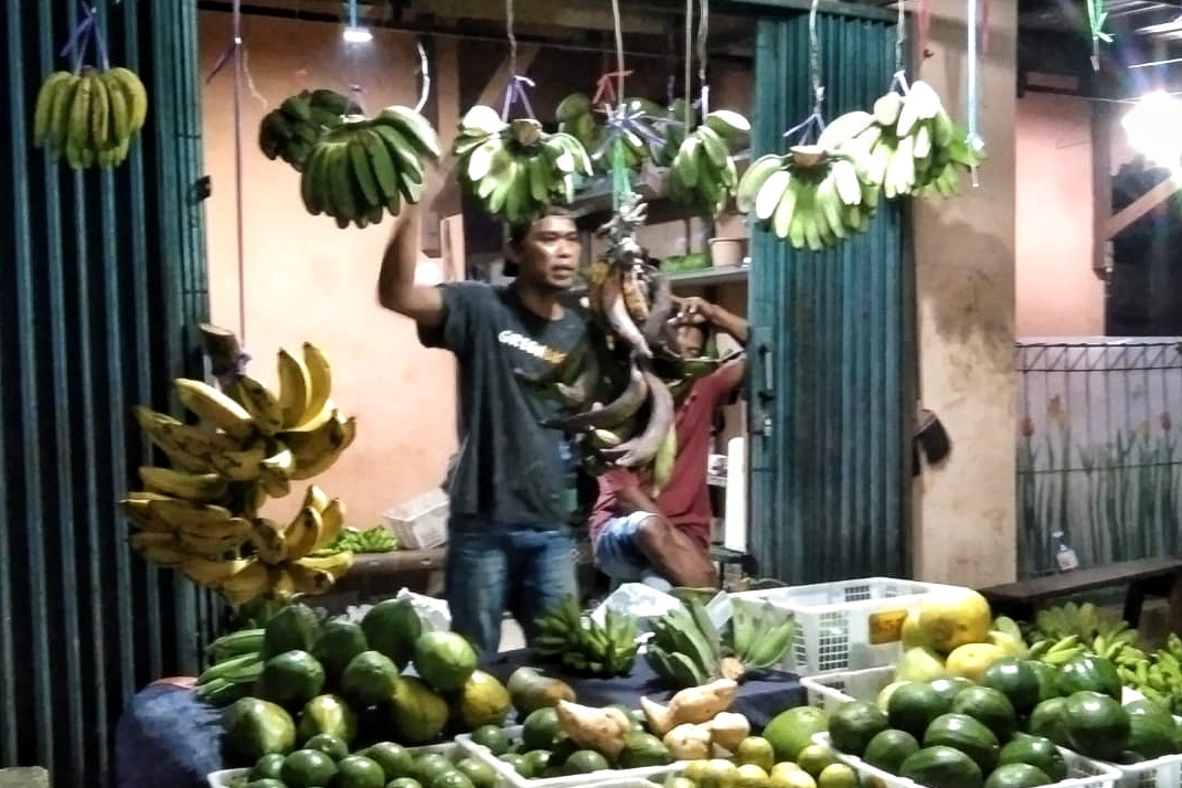 Tampang pelaku yang penjaga toko buah yang ngamuk dan bacok tiga orang di Banyumanik
