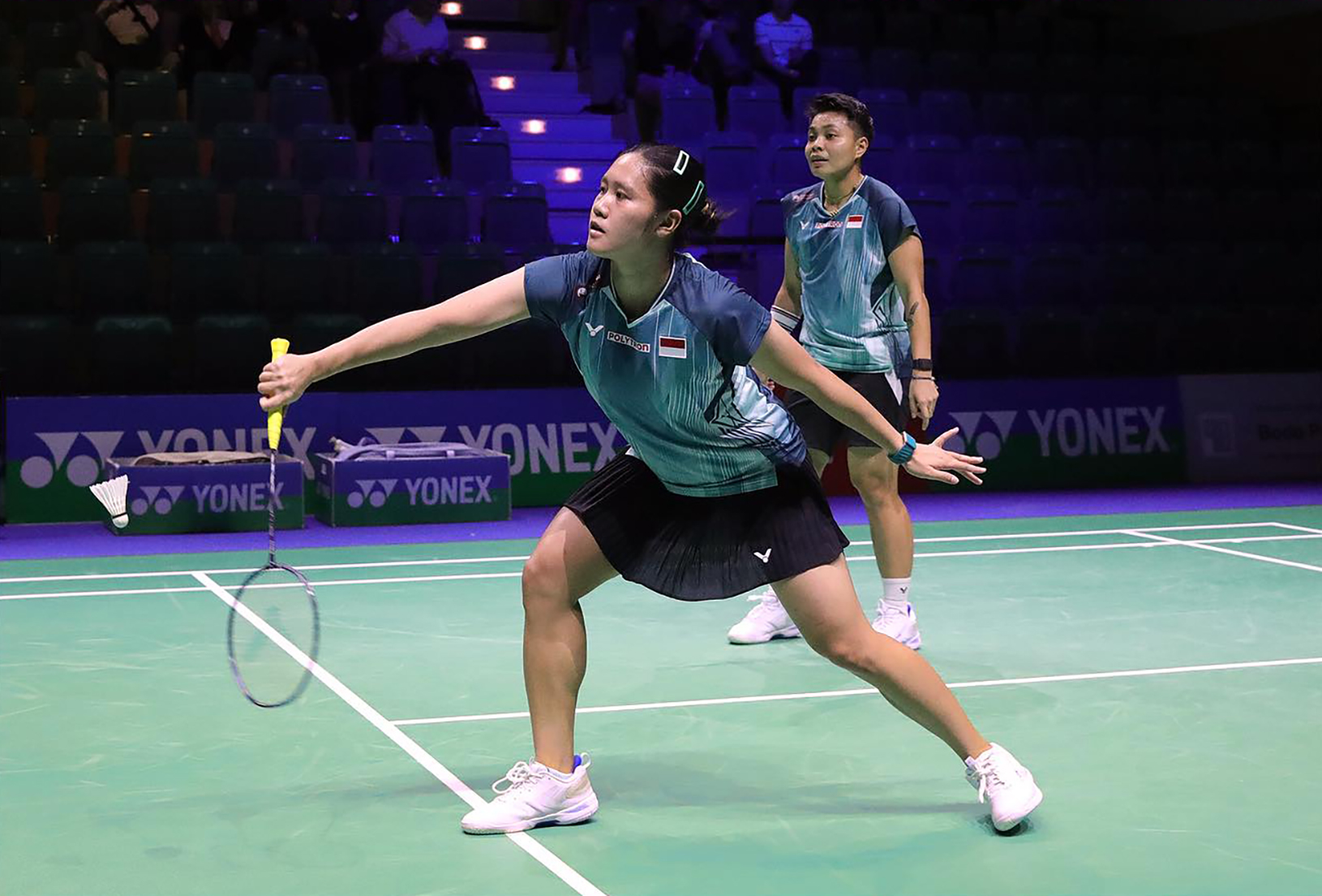 Lanny Tria Mayasari/Apriyani Rahayu berhasil lolos ke babak 16 besar German Open 2026 usai mengalahkan Mysha Omer Khan/Taabia Khan 21-12, 21-9.