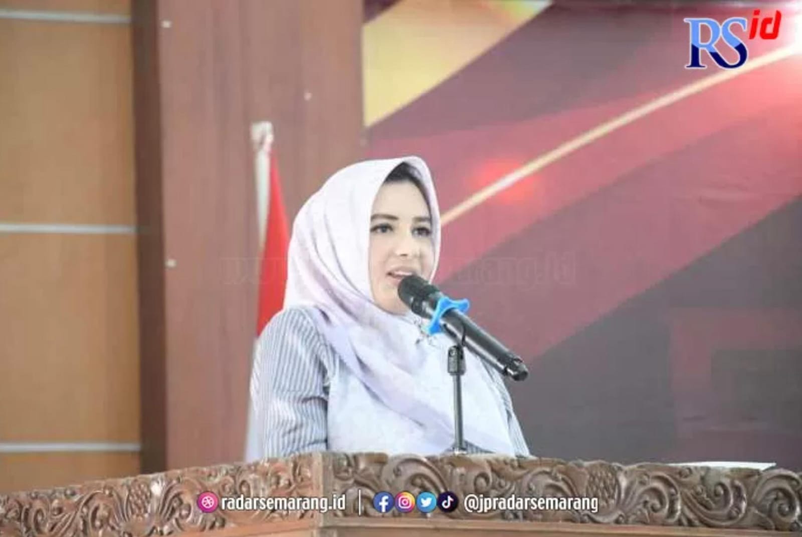 Fadia Arafiq