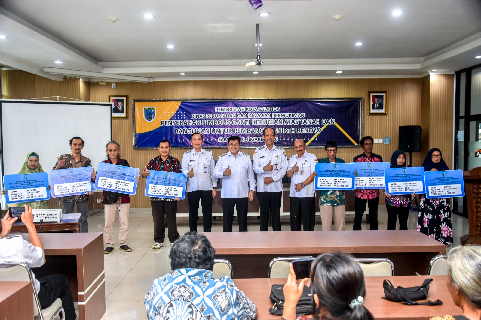 RTH Salatiga Baru di Bawah 20 Persen, Delapan Lahan di Kawasan Mata Air Benoyo Dibebaskan Pemerintah Kota Salatiga membebaskan delapan bidang tanah di kawasan mata air Benoyo.