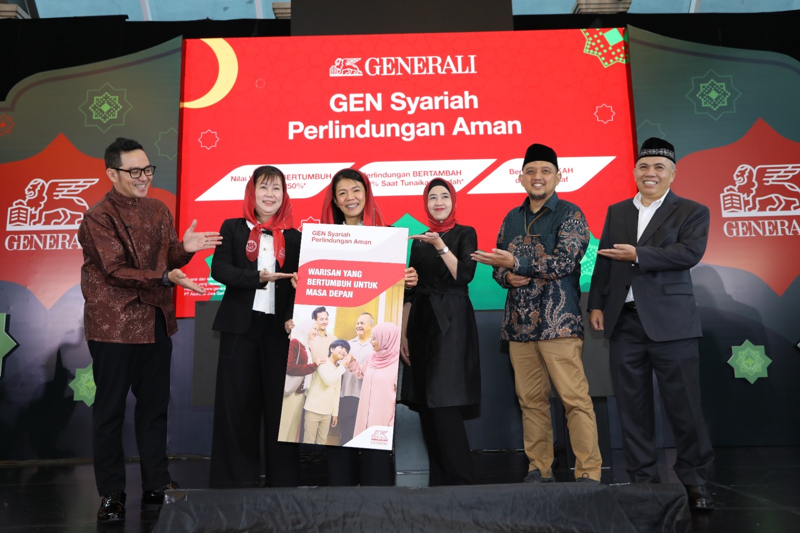 Generali Indonesia luncurkan GEN Syariah Perlindungan Aman di Jakarta, Selasa (3/3) lalu.