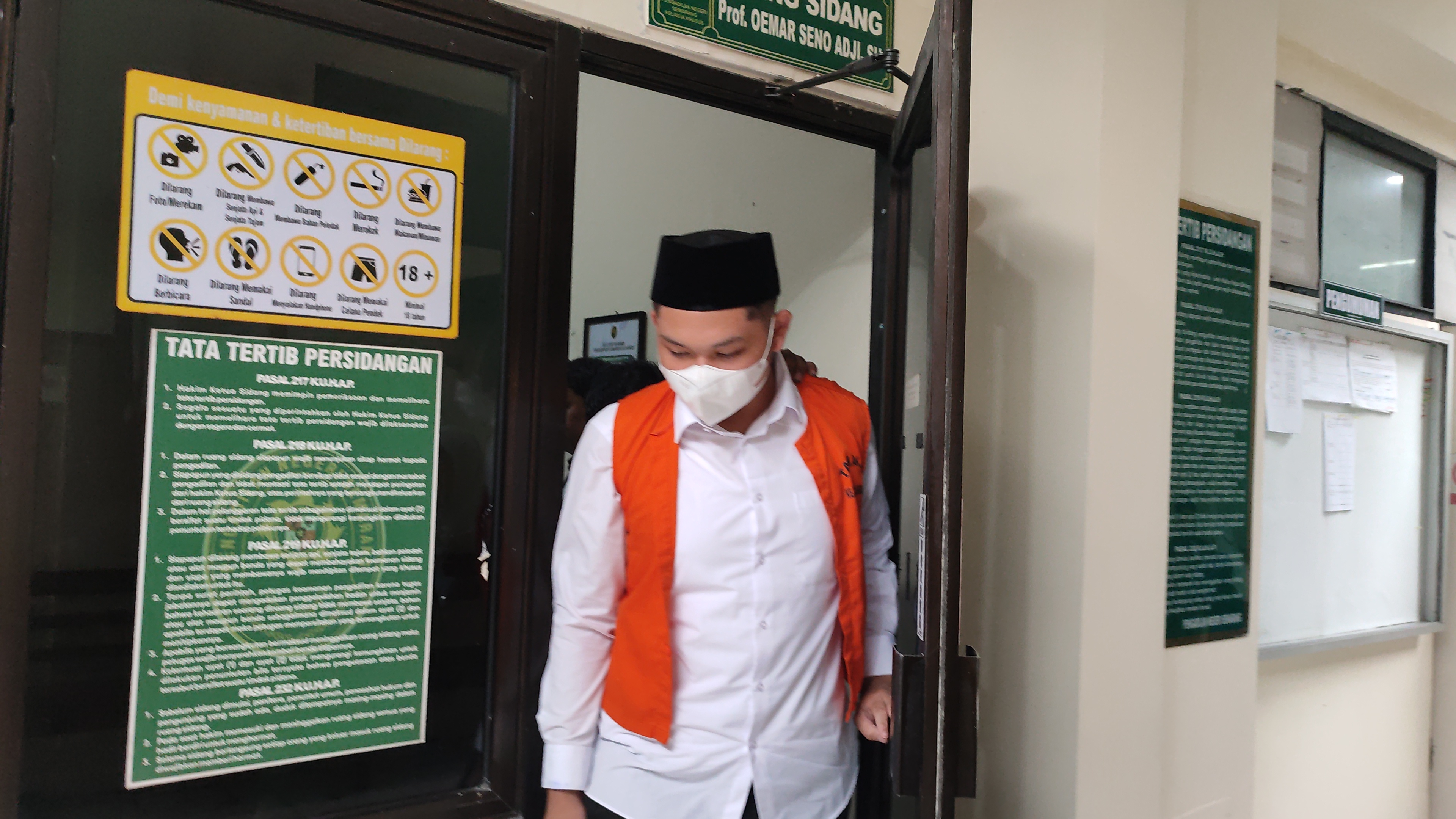 Terdakwa Chiko Raditya Agung Putra saat menjalani sidang putusan di Pengadilan Negeri Semarang, Kamis (5/3/2026). 