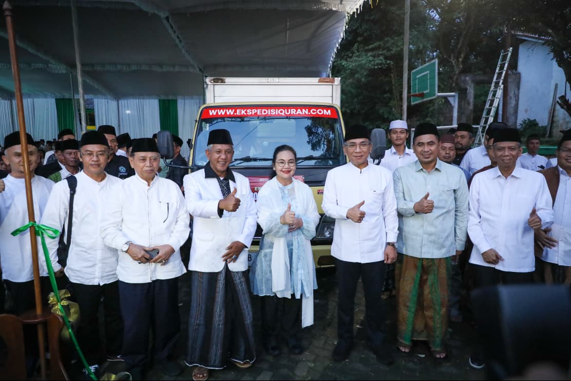 Wakil Gubernur Jawa Tengah, Taj Yasin Maimoen, saat menghadiri peluncuran program AGUS di Pondok Pesantren Al Uswah, Gunungpati, Kota Semarang