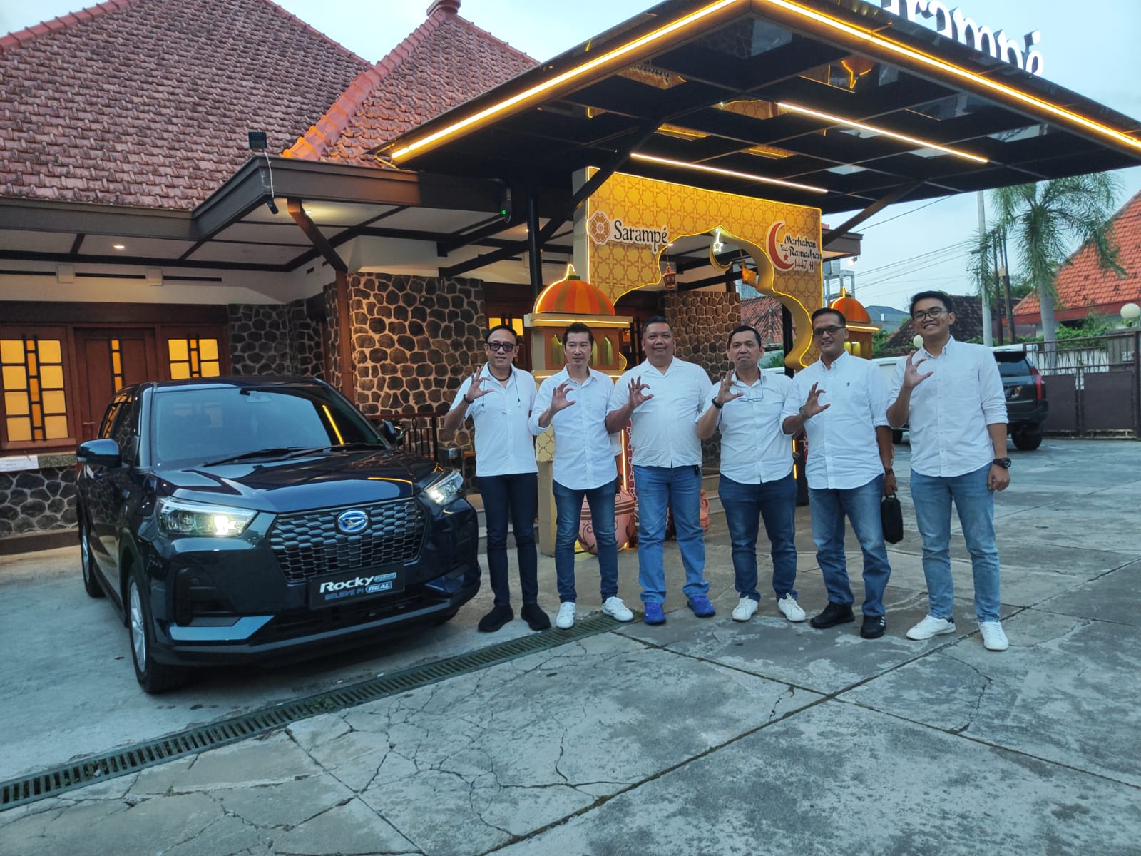 Jajaran pimpinan Astra Daihatsu usai konferensi pers Program Daifit 2026.