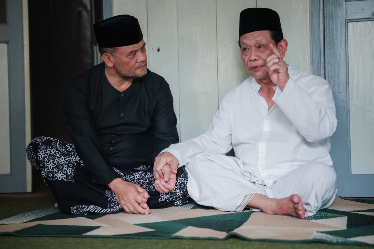 Jelang Hari Raya Idul Fitri, Gubernur Ahmad Luthfi Sowan Mbah Munif dan Kiai Fathurrohman 