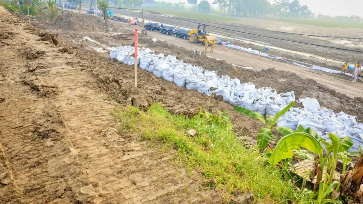 Tanggul Sungai Tuntang Grobogan Retak, Pemprov Jateng Minta BBWS Percepat Perbaikan
