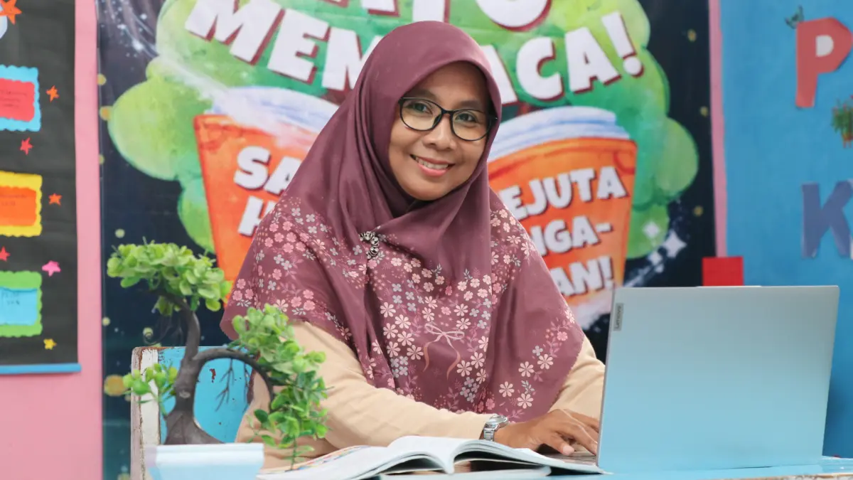Kepala SD Negeri Gumalar Nur Aripiyah