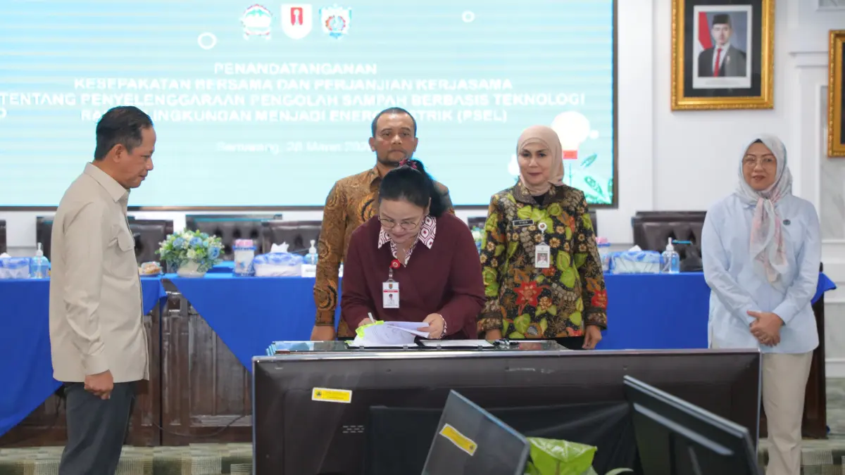 Penyelenggaraan Pengolah Sampah Berbasis Teknologi Ramah Lingkungan menjadi Energi Listrik (PSEL) Wilayah Semarang Raya, pada Sabtu (28/3) di Ruang Rapat Gedung B Lantai 5 Kantor Gubernur Jawa Tengah.