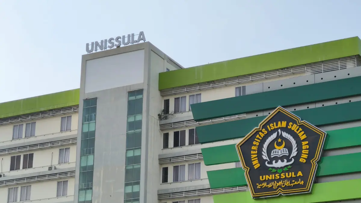 Unissula.