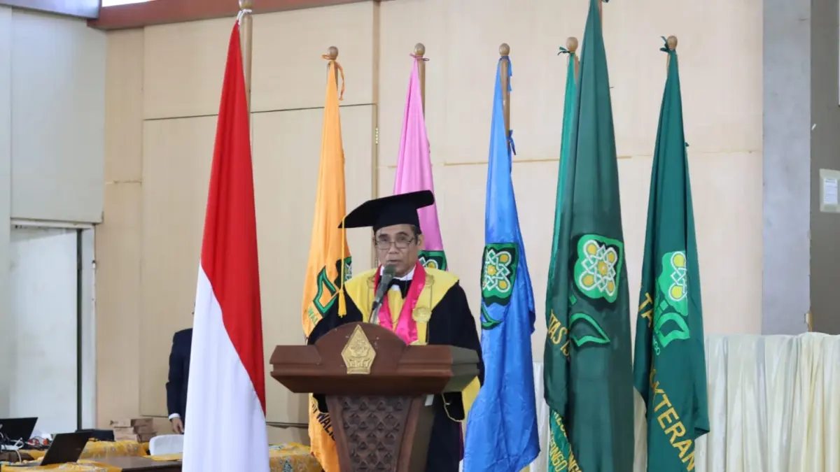 DIES NATALIS : Rektor UIN Walisongo, Prof. Dr. Musahadi, M.Ag., dalam acara Dies Natalis ke-56 di Gedung Tgk Ismail Yakub, Senin 6 April 2026. (KHAFIFAH ARINI PUTRI/JAWA POS RADAR SEMARANG)