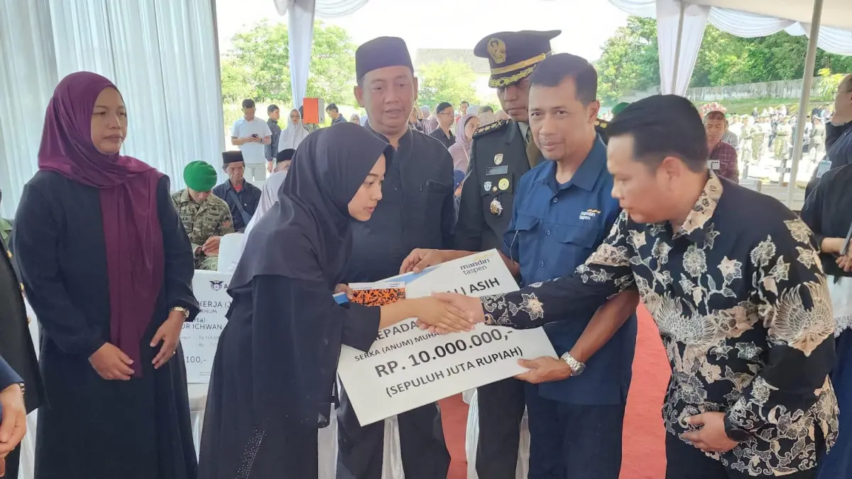 Bank Mandiri Taspen Serahkan Santunan untuk Keluarga Tiga TNI Gugur di Lebanon