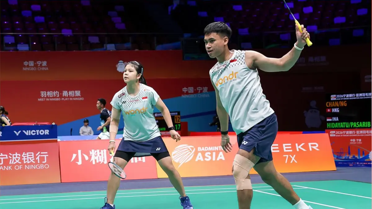 Jafar Hidayatullah/Felisha Alberta Natahinel Pasaribu harus bekerja keras saat mengalahkan wakil Hong Kong Chan Yin Chak/Ng Tsz Yau 21-9, 15-21, 21-15.