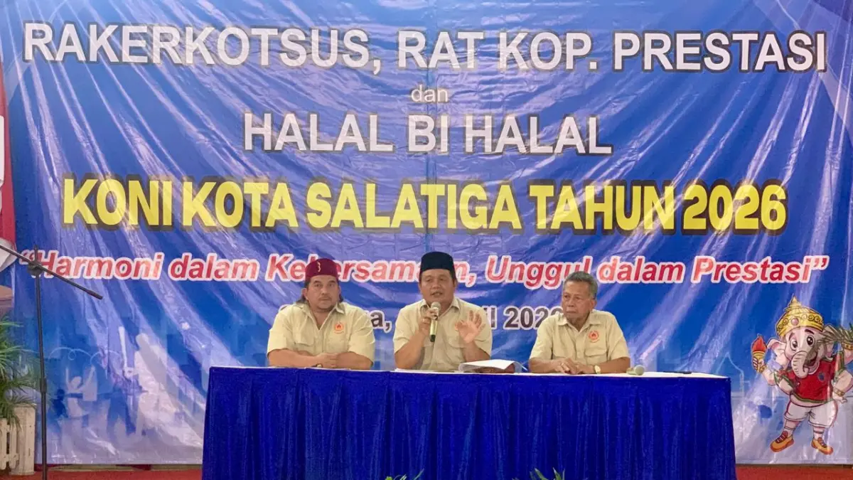 Kegiatan Rakerkotsus tersebut digelar di GOR Sepak Takraw eks PPLP, Jalan Veteran, pada Sabtu (11/4/2026), dan diikuti ratusan peserta dari unsur pengurus KONI, perwakilan cabang olahraga, hingga atlet.