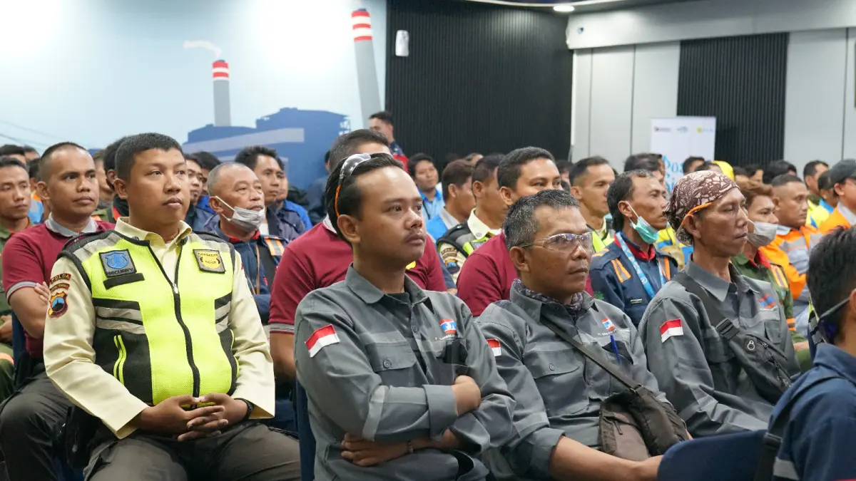Para peserta tampak antusias mengikuti sosialisasi Basic Safety & Manual Handling