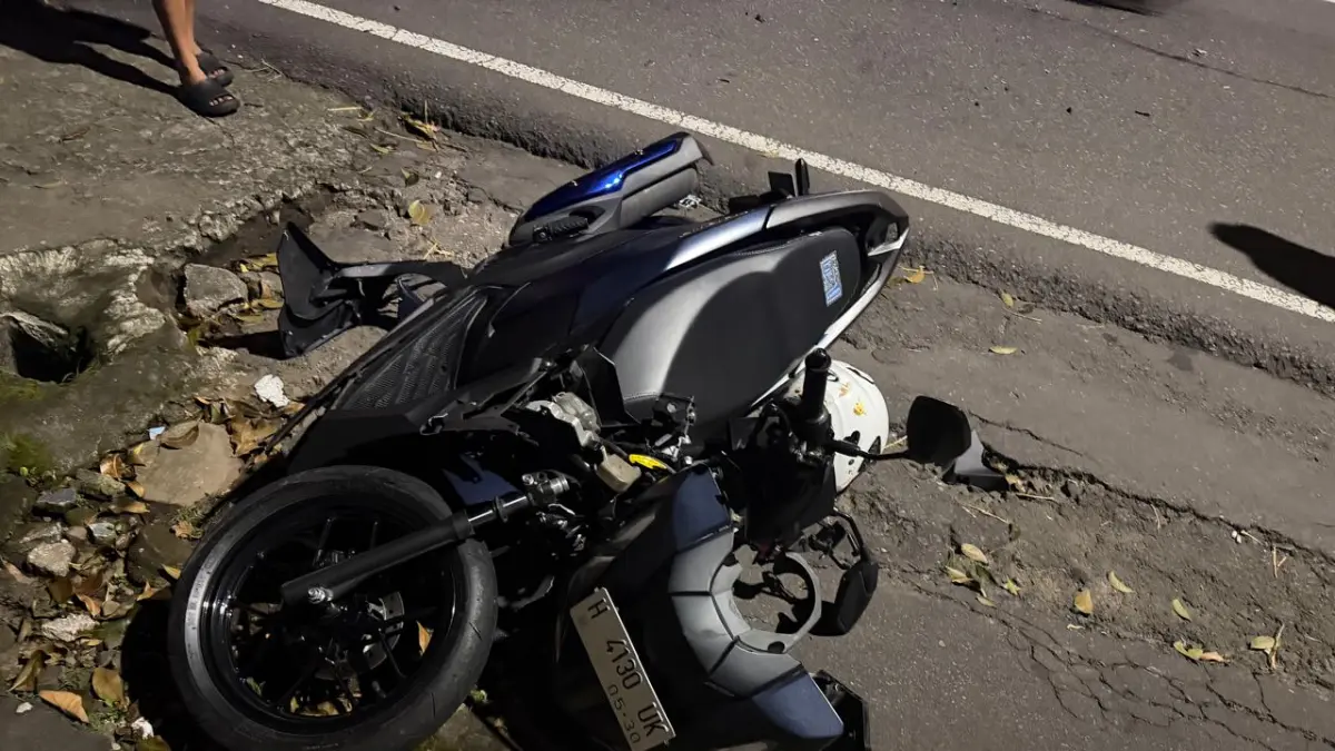 Kurang Konsentrasi, Vario Hantam Truk di Soekarno Hatta Salatiga&nbsp;