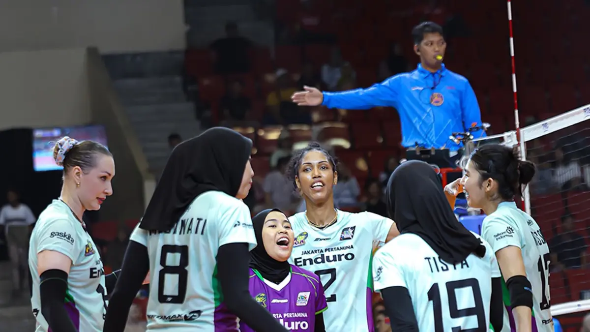 Jakarta Pertamina Enduro menang tiga set langsung 3-0 (25-16, 25-14, 25-16) atas Jakarta Popsivo Polwan