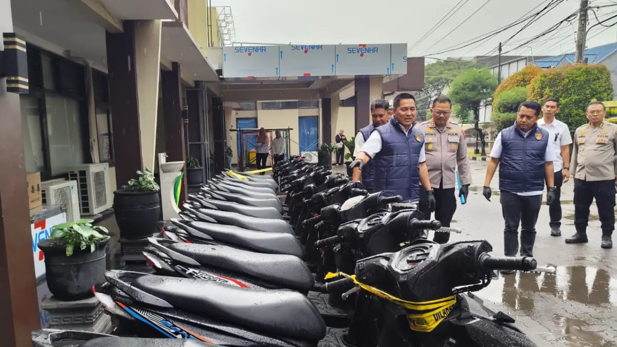 Barang bukti kendaraan sepeda motor yang disita kepolisian. (M Hariyanto/Jawa Pos Radar Semarang)