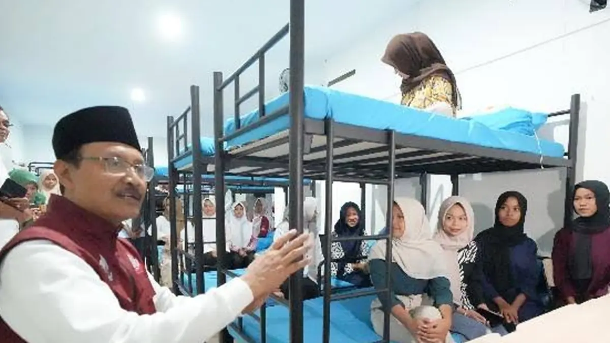 Kemensos ajukan tambahan besar formasi guru dan tendik untuk Sekolah Rakyat. Apakah rekrutmen segera dibuka? Ini fakta lengkapnya.