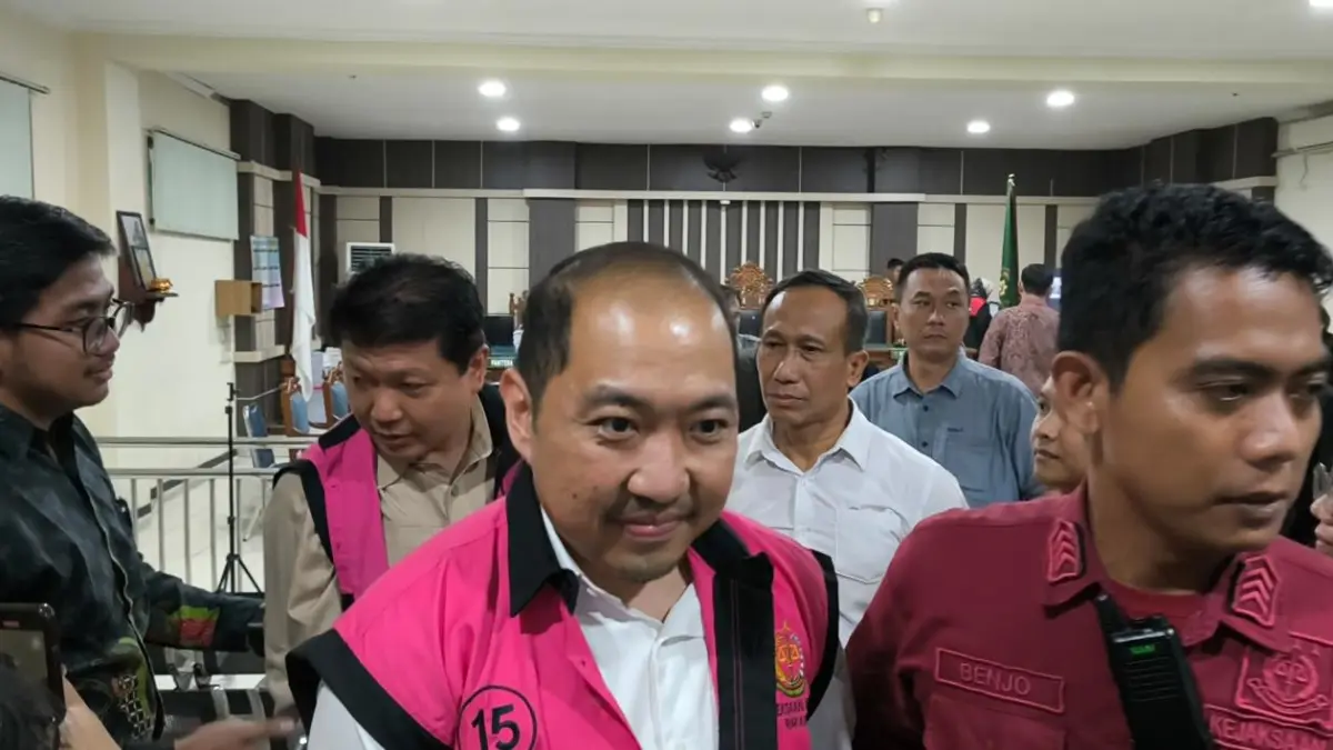 Bos PT Sri Rejeki Isman Sritex Iwan Setiawan Lukminto dan Iwan Kurniawan Lukminto menjalani sidang putusan di Pengadilan Tipikor Semarang, Rabu (6/5/2026). IDA FADILAH/JAWA POS RADAR SEMARANG&nbsp;