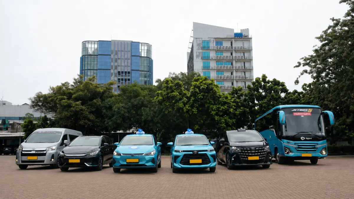Pilihan transportasi BlueBird