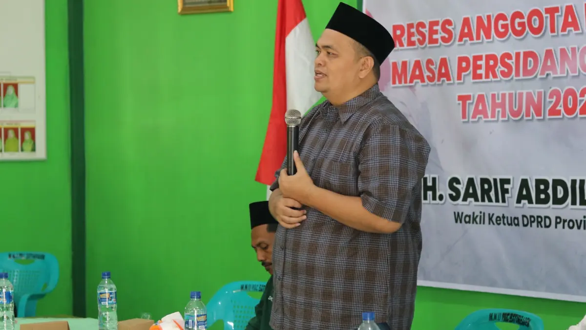  Wakil Ketua DPRD Jawa Tengah Sarif Abdillah 